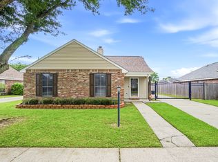 (Undisclosed Address), Baton Rouge, LA 70810