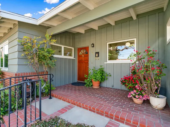 11031 Amestoy Ave, Granada Hills, CA 91344