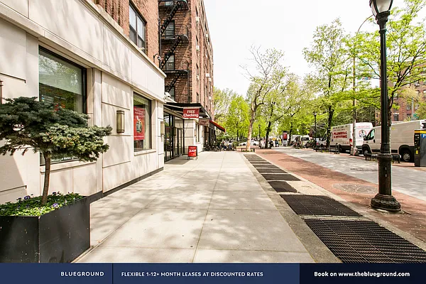 Rented by The Blueground | media 43