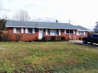 133 Sunny Acres Dr, Nebo, NC 28761