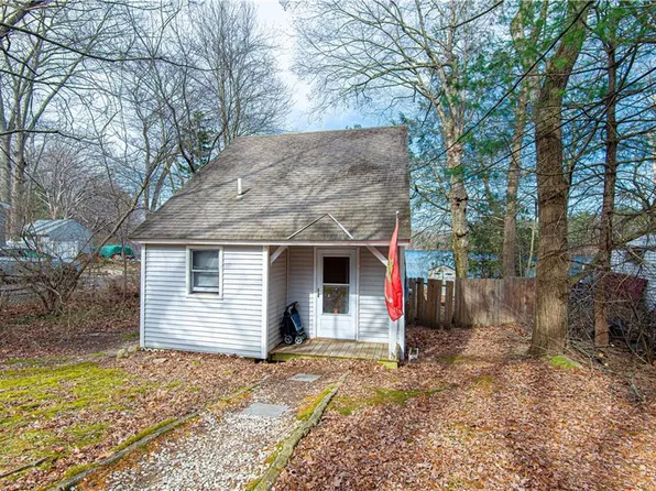 56 Knotty Oak Shrs, Coventry, RI 02816