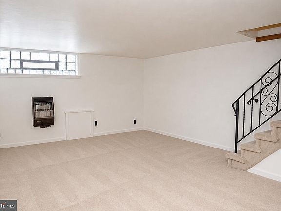 4th image of 6249 Lawndale St
