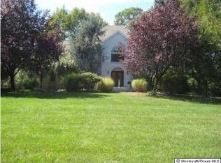156 Gravel Hill Rd, Manalapan, NJ 07726
