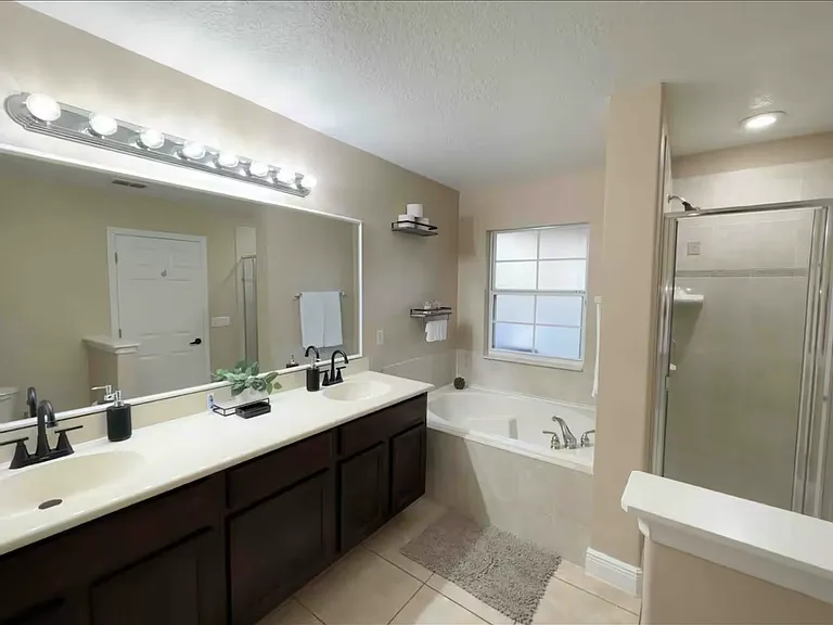 811 Assembly Ct — Photo 8