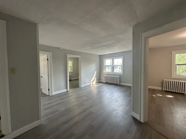 85 Peter St, Pt Hope, ON L1A 1C2