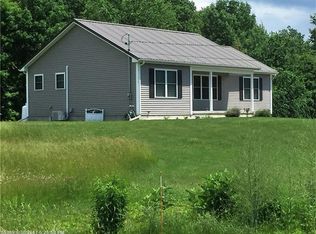 153 Ridley Rd, Springvale, ME 04083