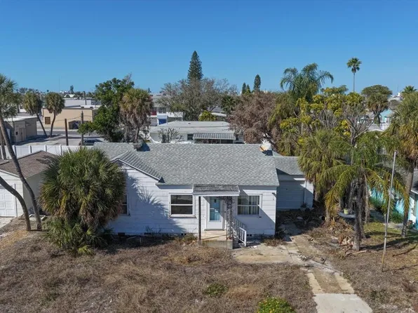 429 70th Ave, Saint Pete Beach, FL 33706