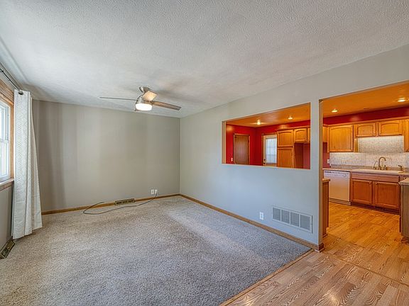 3rd image of 2609 E Ray Ave