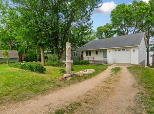 46039 Jefferson Lake Dr, Cleveland, MN 56017