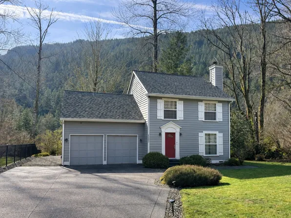 42203 SE 168th St, North Bend, WA 98045