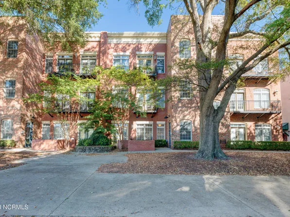 715 N 4th Street Apt 104, Wilmington, NC 28401