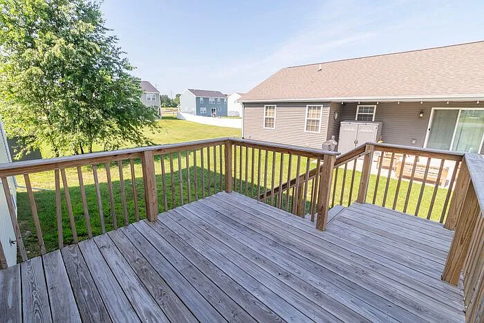 1941 Blue Stem Ct — Photo 33