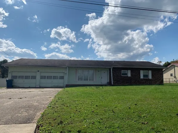 134 Balls Branch Rd, Culloden, WV 25510