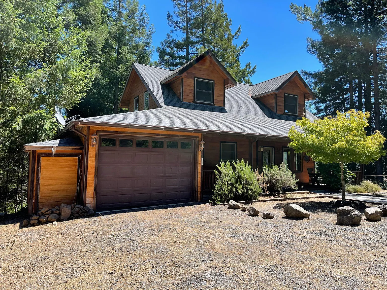 Cazadero Hwy, Cazadero — Photo 2