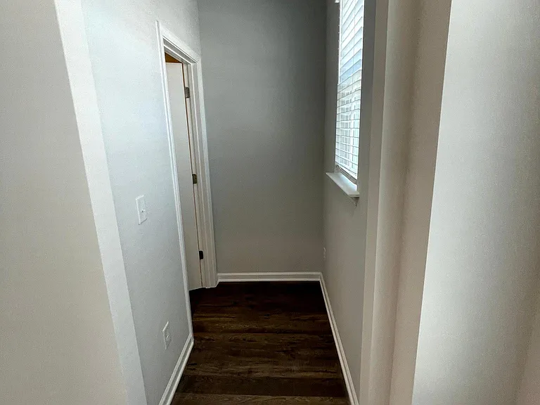 1036 Commack Dr — Photo 54