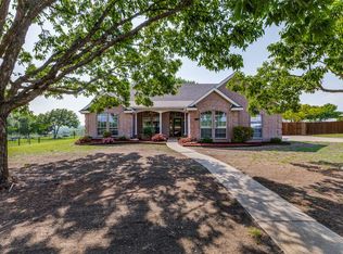 7031 Singleton Rd, Midlothian, TX 76065