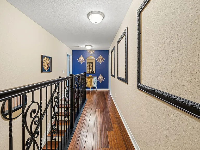 10652 Ivanhoe Ln — Photo 39