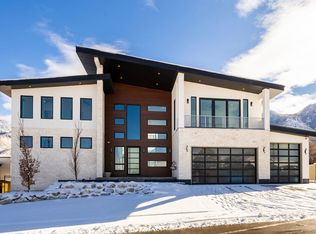 9969 S Altamont Dr E, Sandy, UT 84092