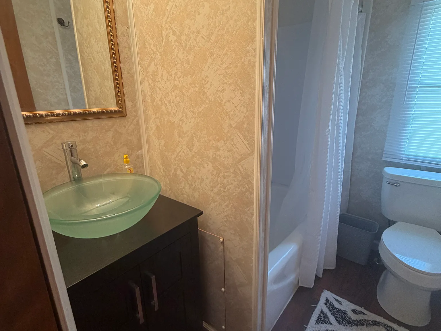 3 bed, 1008 sqft, $1,200 — Photo 4