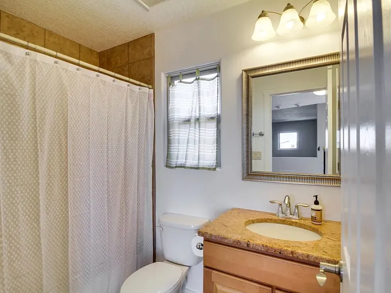 2327 Stieglitz Ave SE — Photo 38