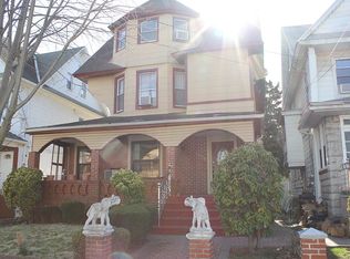 8606 121st St, Richmond Hill, NY 11418