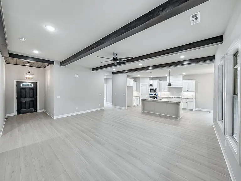 10 Olmsted Cir — Photo 7