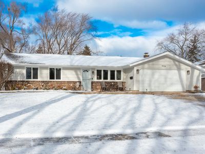 1926 Syracuse Ln, Schaumburg, IL, 60193