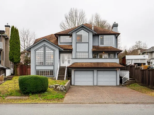 17072 103rd Ave, Surrey, BC V4N 3K9