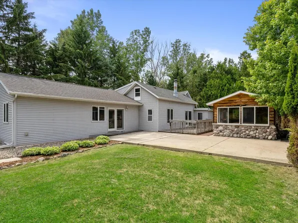 W8168 County Road D, Oakfield, WI 53065