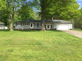 10917 Gregory Ln, North Royalton, OH