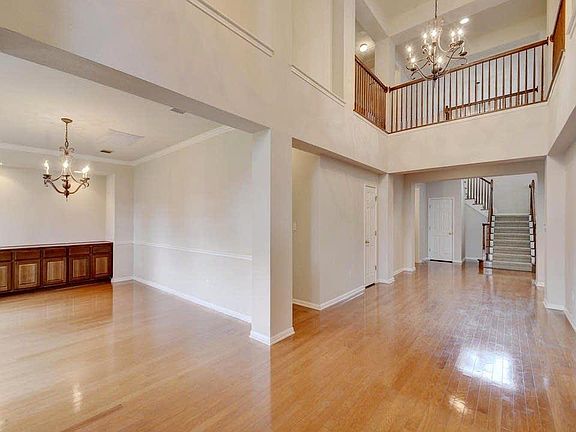 2nd image of 10209 Kiawah Island Cv