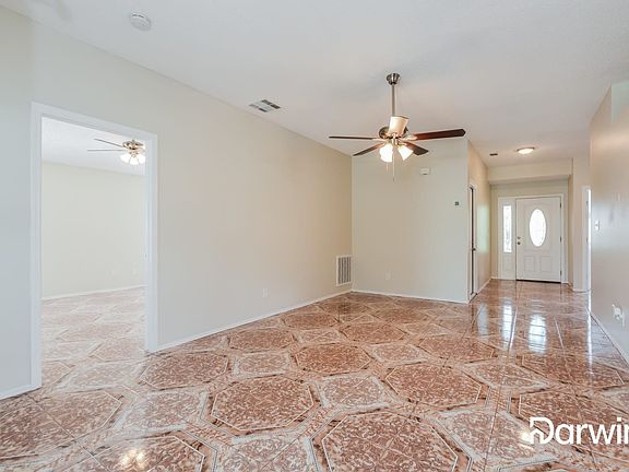 5th image of 2810 Woodruff Dr