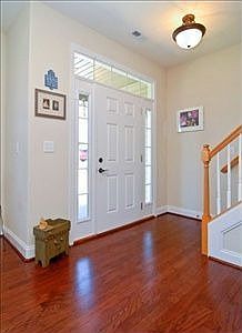 3rd image of 10 Berry Pine Ct