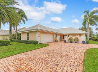 35 Rabbits Run, Palm Beach Gardens, FL 33418