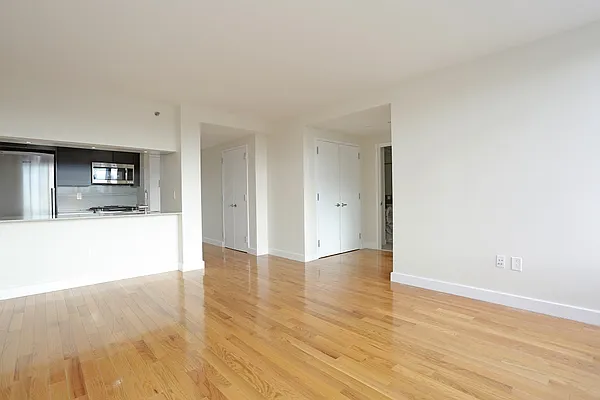 Rented by Stonehenge NYC LLC | media 17