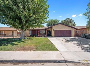 5608 Julie St, Bakersfield, CA 93313