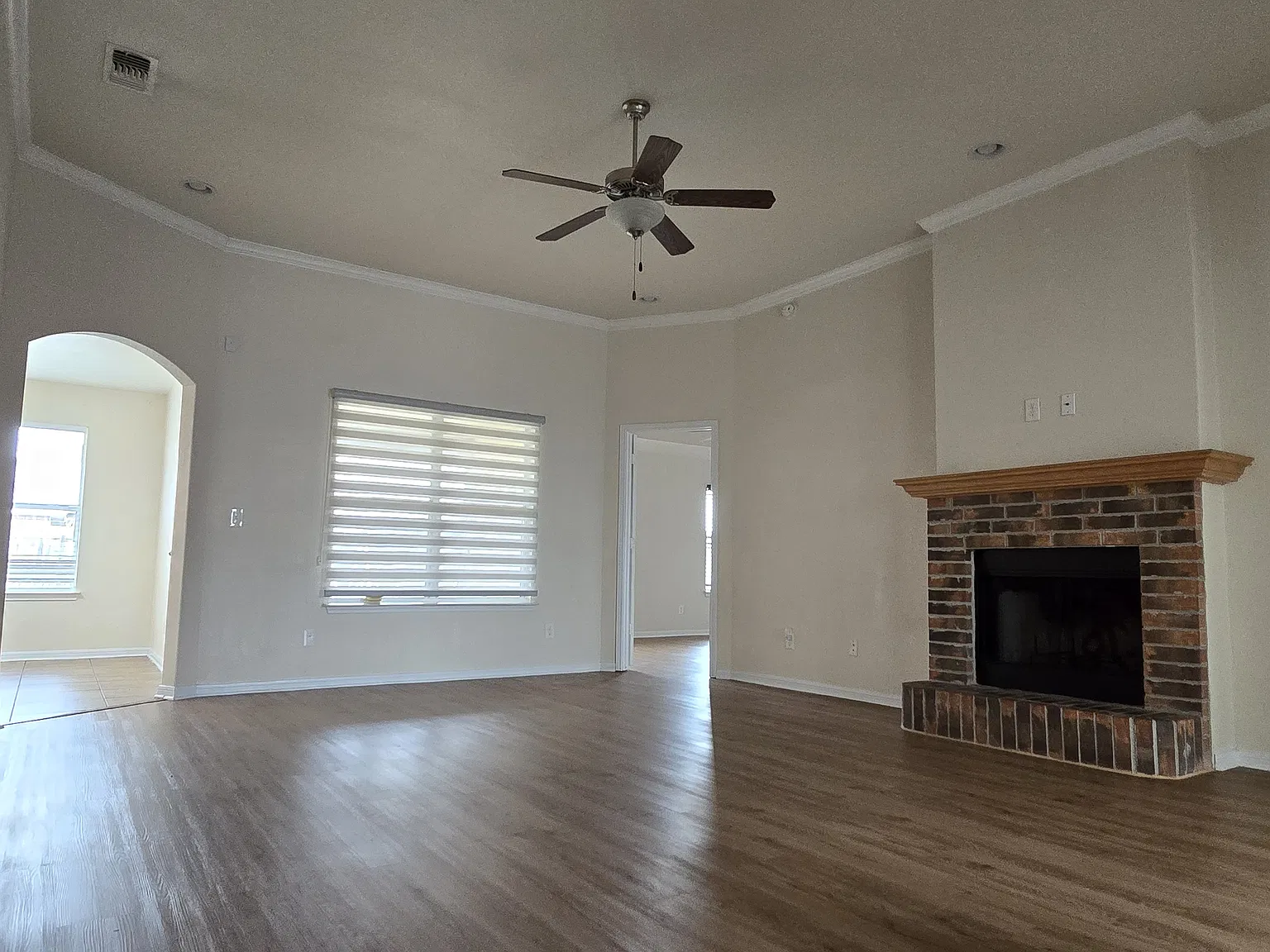 4 bed, 1561 sqft, $1,495 — Photo 2
