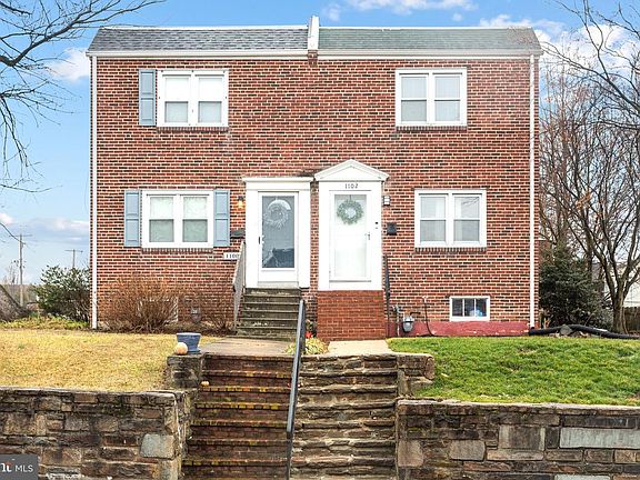 2nd image of 1102 Clayton Rd