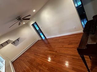 (Undisclosed Address), Barrington, RI 02806
