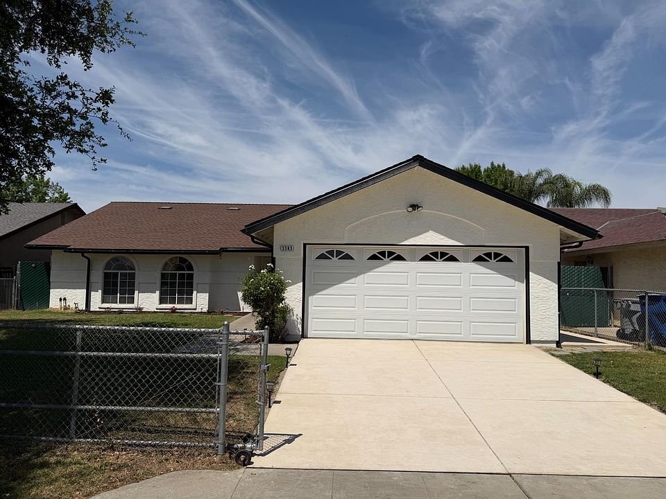 1st image of 3383 N Forestiere Ave