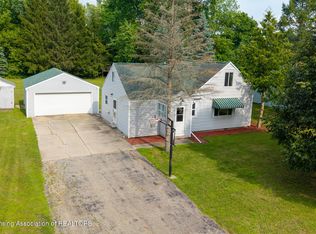 3323 Ingham St, Lansing, MI 48911