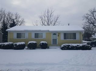 228 Dickenson St, Romeo, MI 48065