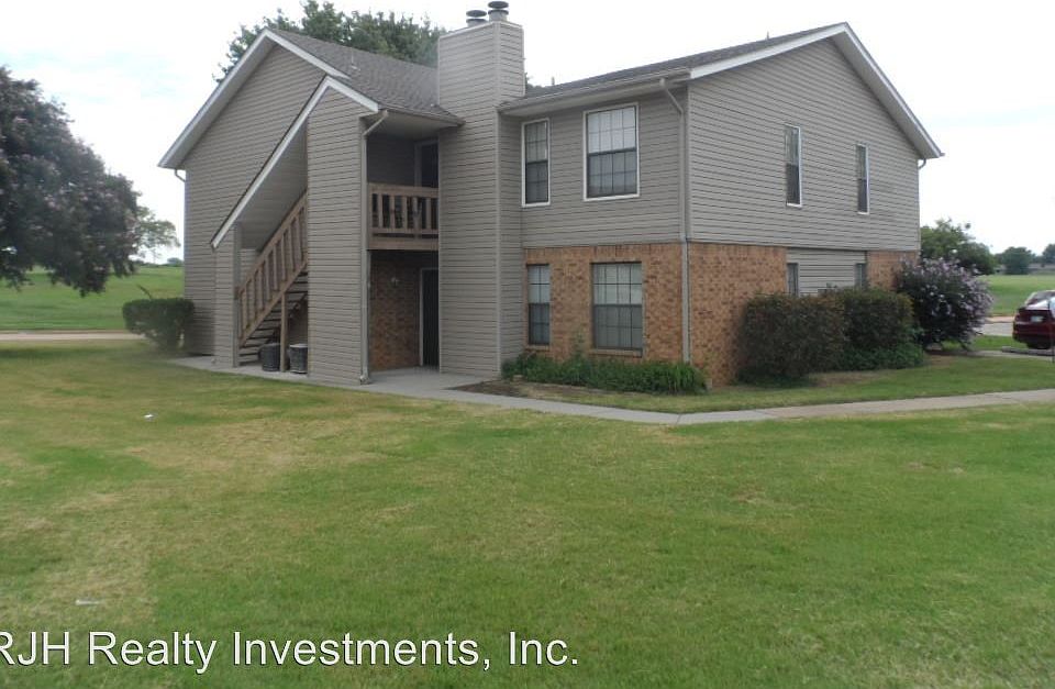 1st image of 336 Chalmette Dr APT A