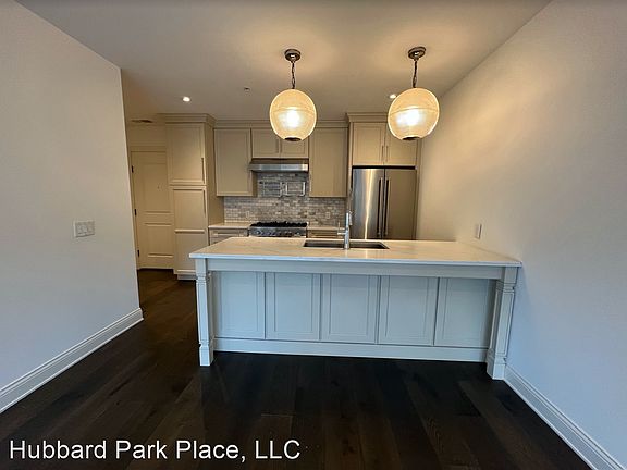 5th image of 797 N Wall St #404W