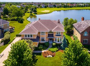 2336 Fawn Lake Cir, Naperville, IL
