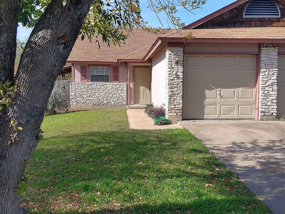 1st image of 12312 Dellrey Dr #A