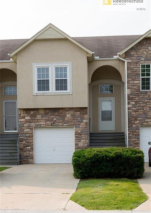 Welcome to 707 S. Woodson Lane -  Gardner, KS.