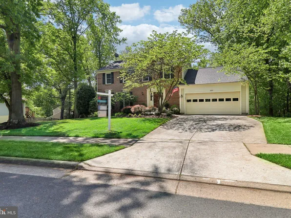 10719 Oakenshaw Ct, Burke, VA 22015