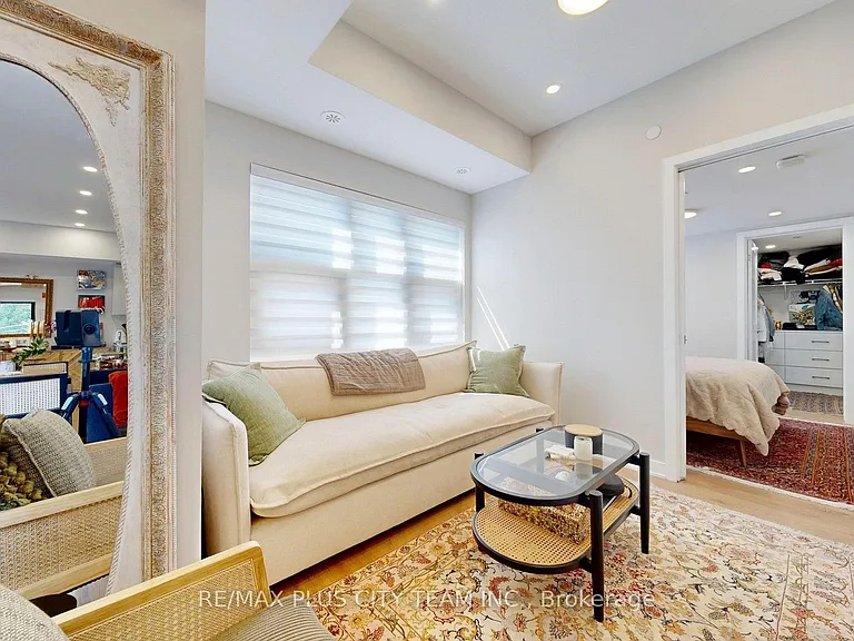 485 Logan Ave #209 — Photo 4