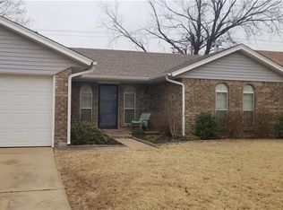 1025 Apollo Cir, Edmond, OK 73003